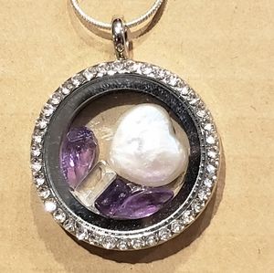 *Locket w/ Heart Shape Pearl & Semi-Precious Gems & Snake Chain BRAND NEW